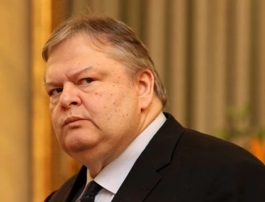 Ευ.Βενιζέλος: «Αλληλοεκβιασμός και αλληλοεξάρτηση ανάμεσα σε Τσίπρα και Καμμένο»